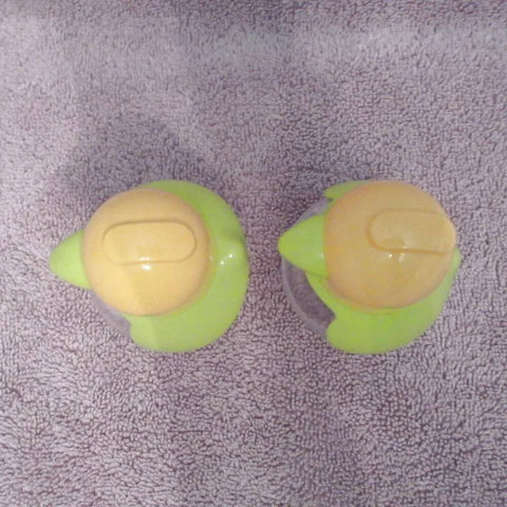 Vintage German Salt & Pepper Shakers 2 Piece Stoha Glass Chicken Birds EUC